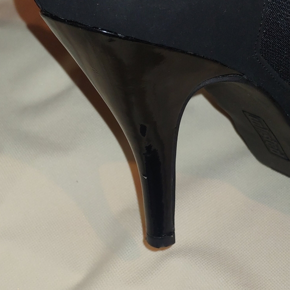 Unlisted File Away stiletto heel ankle shoes - Picture 9 of 9